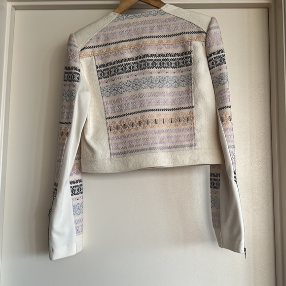 Jacket - Picture 6 of 11